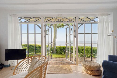 Seaside charm and panoramic view