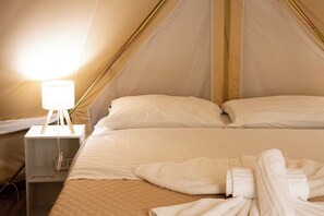 1 bedroom, free WiFi - Villa Vitti's - Verona Est CAMPING  (San Martino Buon Albergo)
