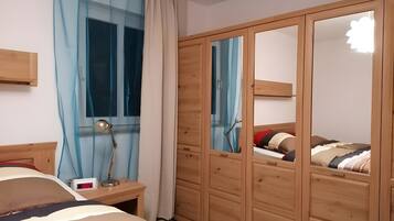 2 Schlafzimmer, Bügeleisen/Bügelbrett, kostenloses WLAN, Bettwäsche