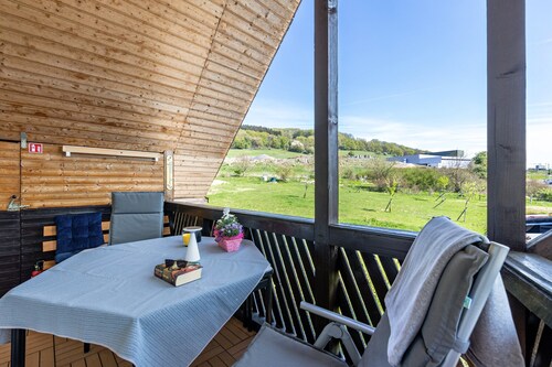 Ferienwohnung 'Im Elsetal' mit privatem Garten, Balkon und Wi-Fi