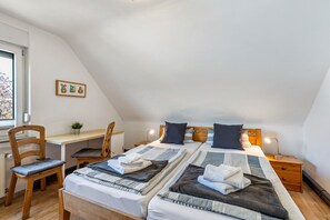 2 Schlafzimmer, kostenloses WLAN, BettwÀsche