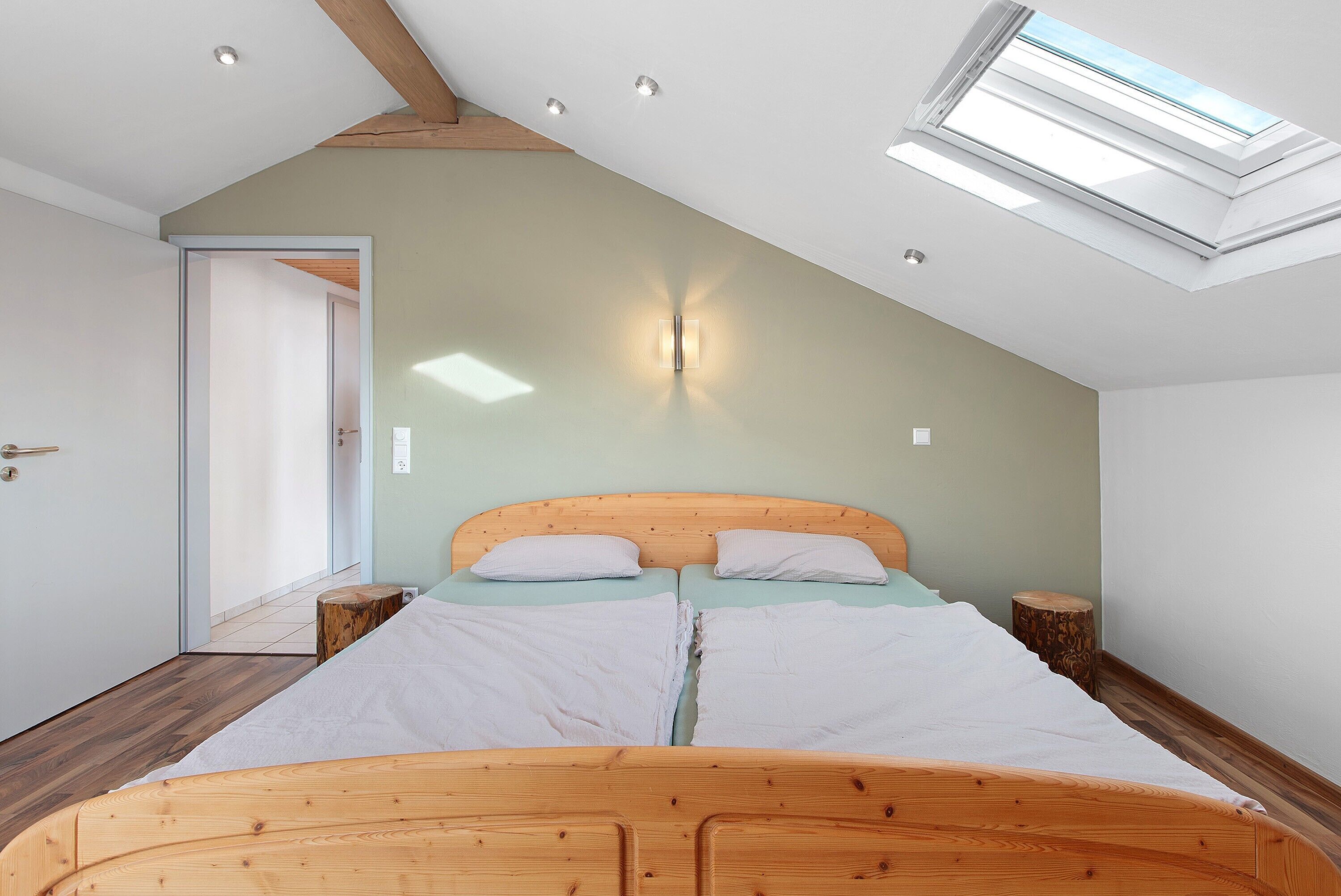 2 bedrooms, free WiFi, bed sheets