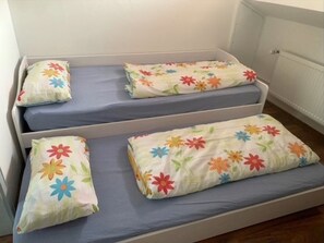 2 chambres, Wi-Fi gratuit, draps fournis