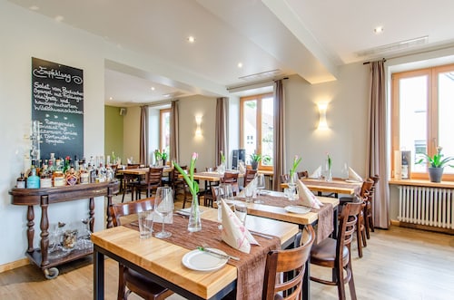 Apartment 1 with Balcony and Wi-Fi