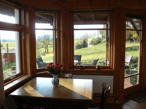 Ferienwohnung 'Naturhaus, 50qm' mit Seeblick, Terrasse und Wi-Fi