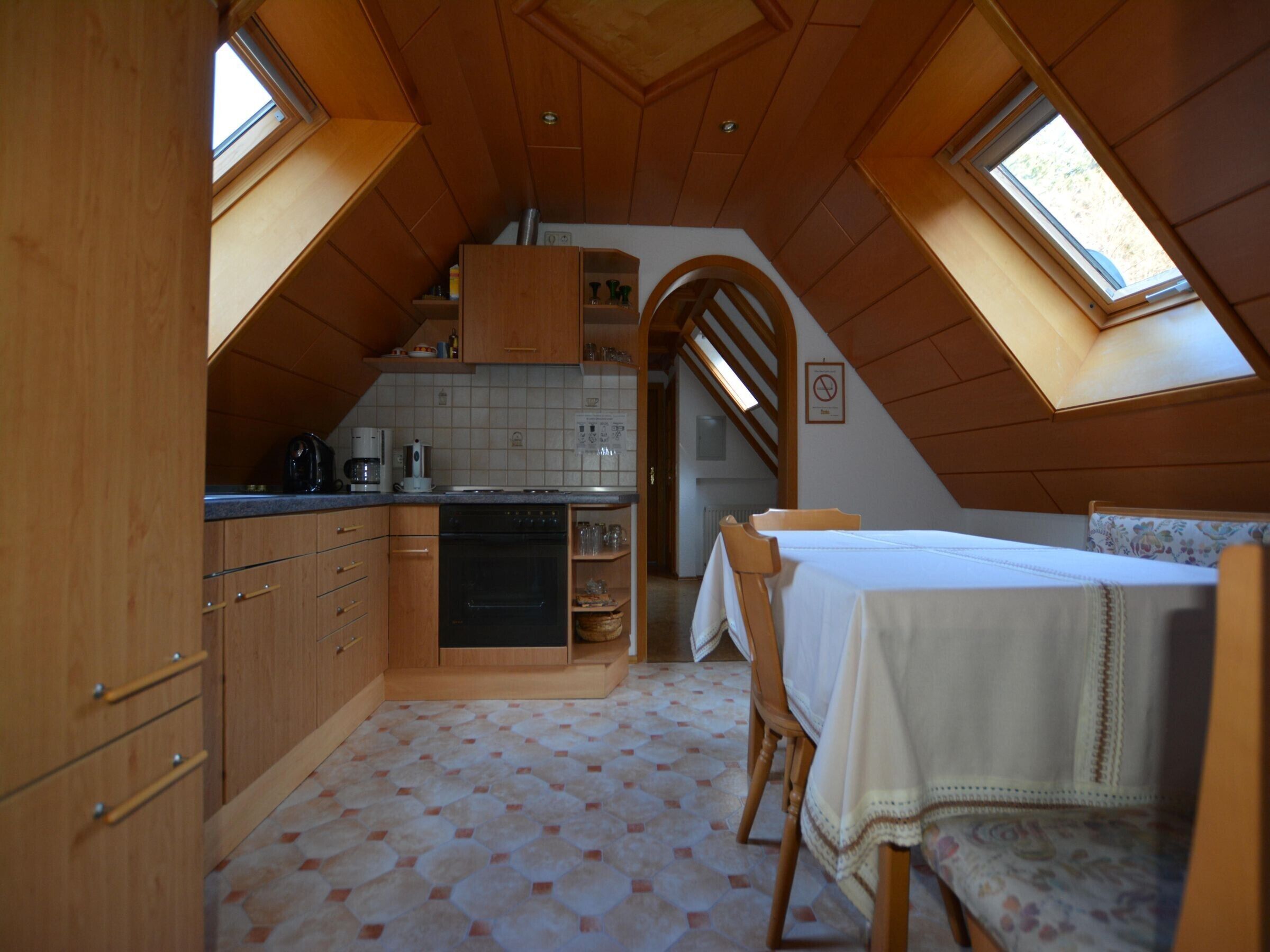 Kühlschrank, Ofen, Herdplatte, Geschirrspüler