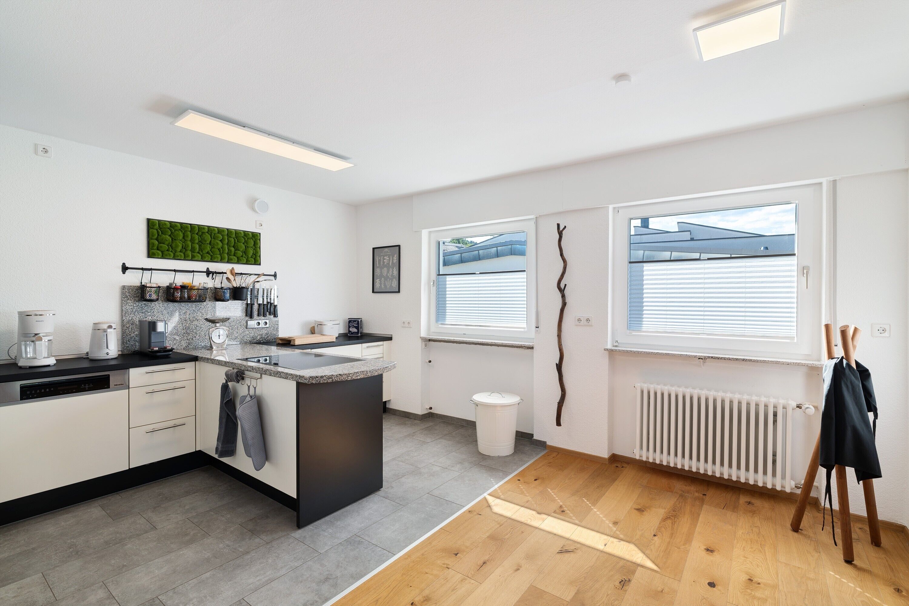 Kühlschrank, Ofen, Herdplatte, Geschirrspüler