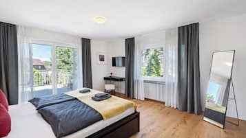 3 dormitorios, tabla de planchar con plancha, wifi gratis y ropa de cama