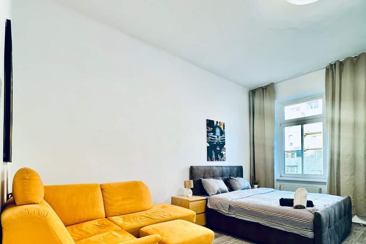 Basic Room | Iron/ironing board, free WiFi