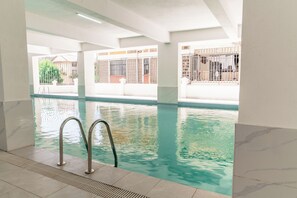 Pool - Cozy and stylish 2bedroom apartment centrally located in Lavington  . (Nairobi)