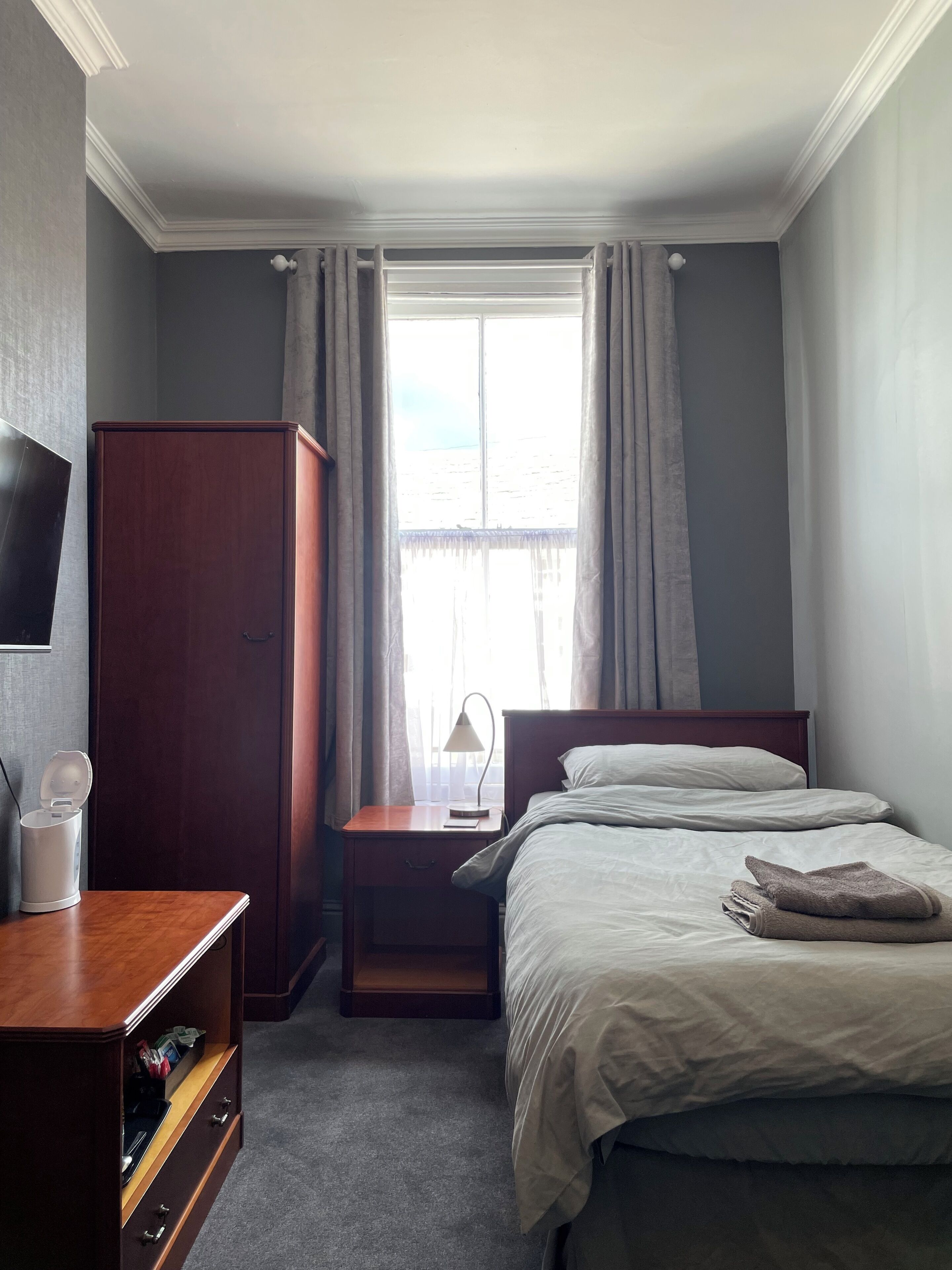 Wifi gratis y ropa de cama 