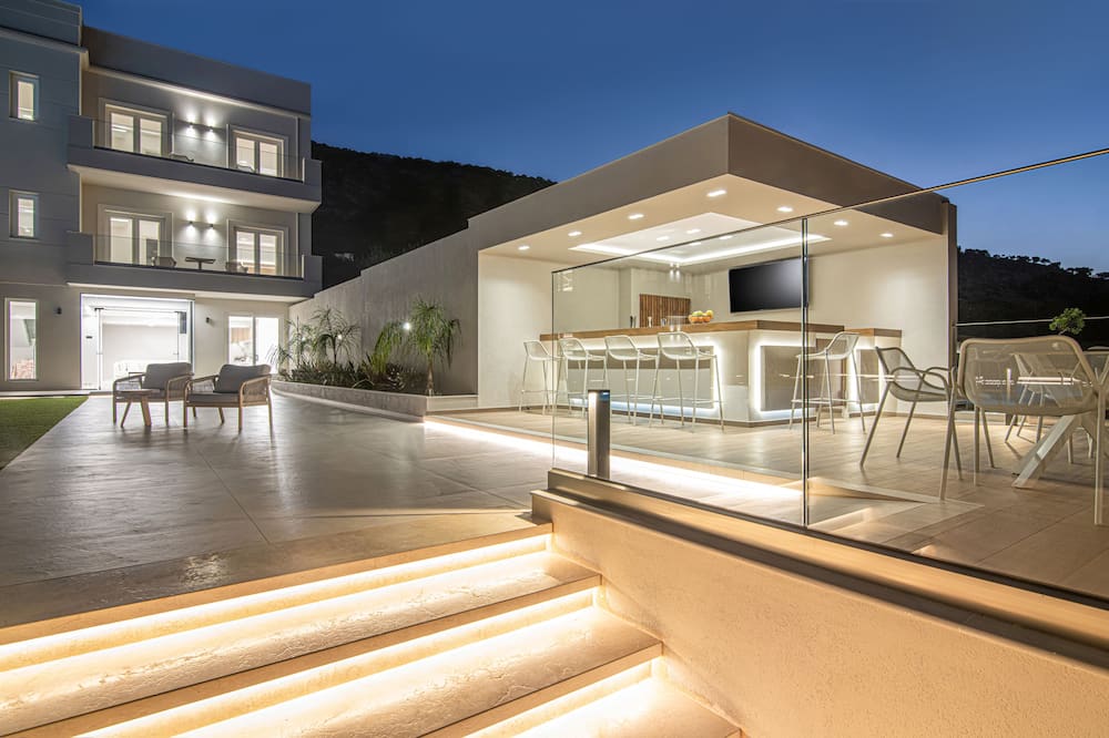 Filia Luxury Suites