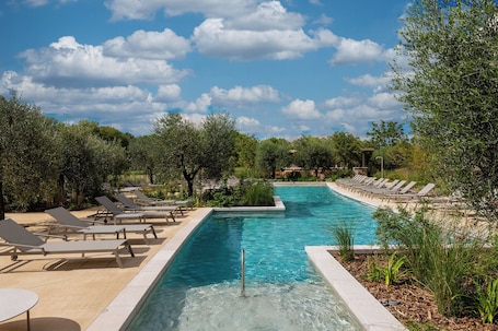 Seasonal outdoor pool