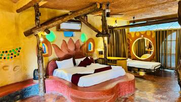 Family Villa, Patio, Resort View | 1 bedroom, rollaway beds, free WiFi, bed sheets