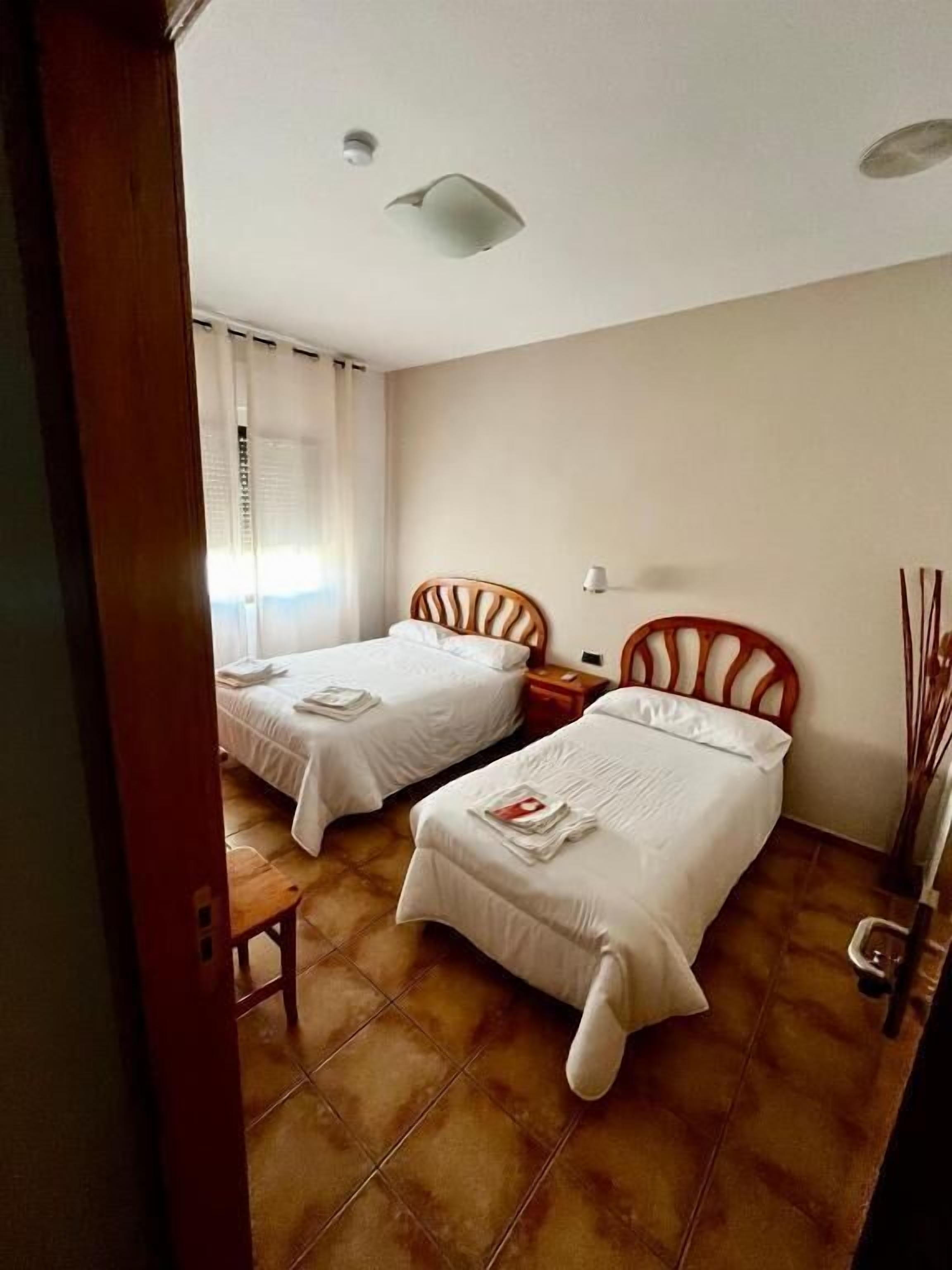 Wifi gratis y ropa de cama 