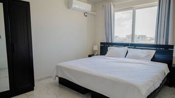Apartment, 4 Schlafzimmer, Balkon, Gartenblick | 5 Schlafzimmer