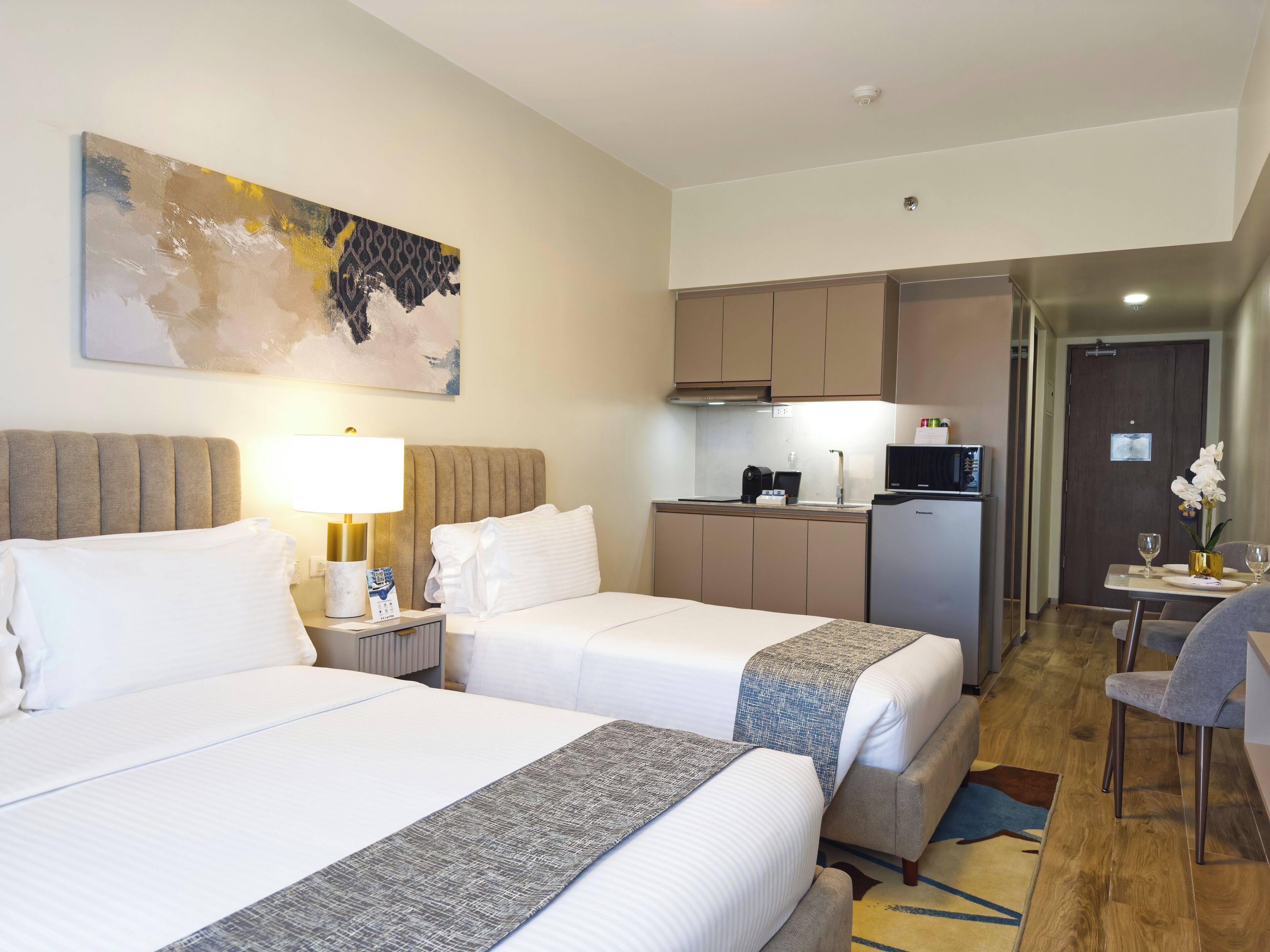 Photo - Savea Bay City Manila