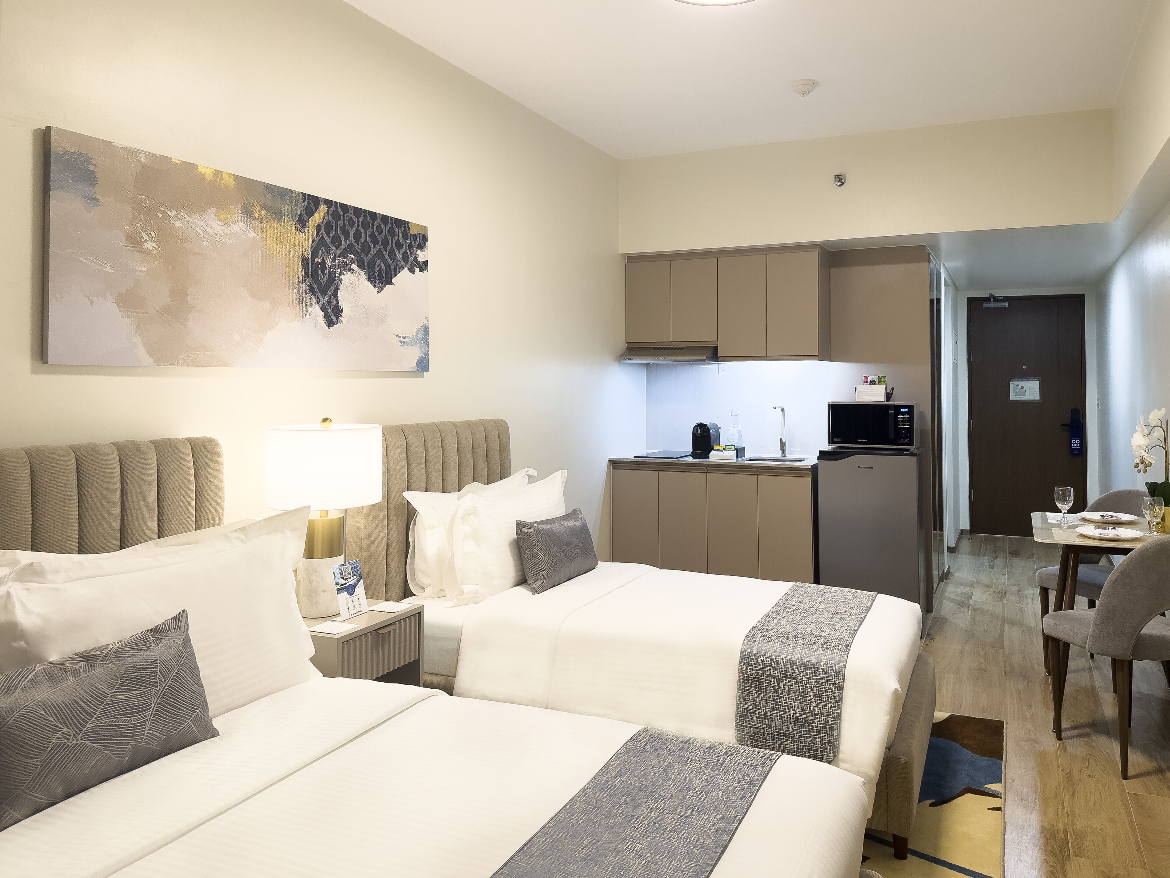 Foto - Savea Bay City Manila