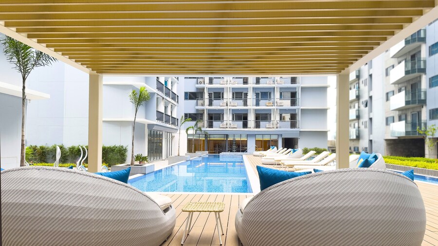 Savea Bay City Manila