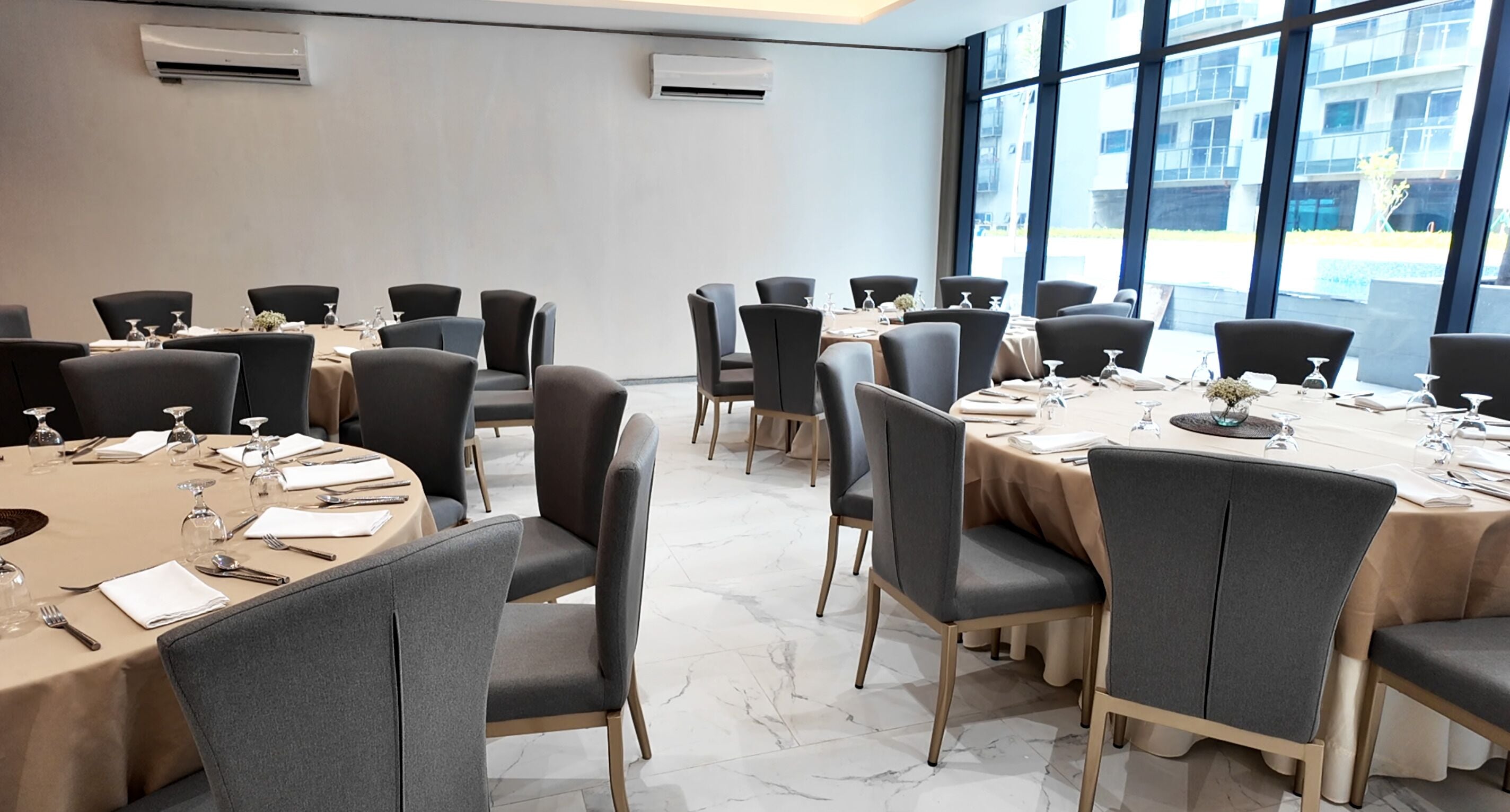 Foto - Savea Bay City Manila