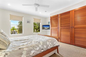 2 chambres, fer et planche à repasser, Wi-Fi gratuit, draps fournis