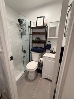 Hair dryer, towels