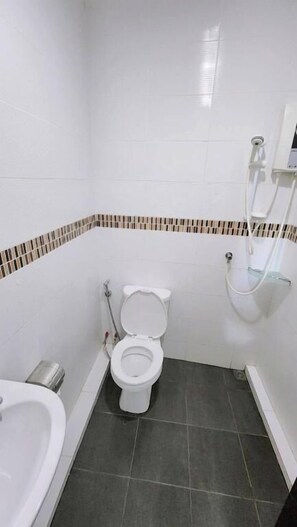 Kamar Double Deluks | Kamar mandi