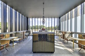 Lobby sitting area -  For Students Only Hox Park (Englefield Green)