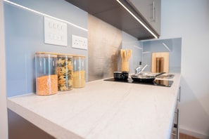 Studio, Non Smoking | Private kitchen - For Students Only Hox Park (Englefield Green)