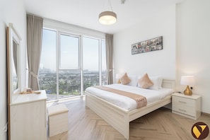 Appartement luxueux, vue sur le jardin | 1 chambre, fer et planche à repasser, accès au Wi-Fi (inclus)