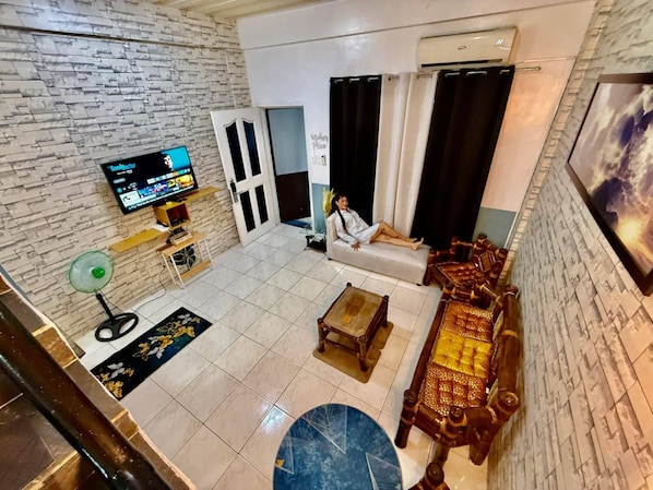 Interior - Axon Cozy Modern House #B Near The Walking Street (Angeles City)