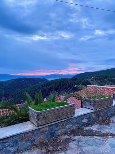 Panorama Village House