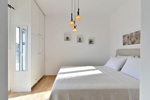 3 bedrooms, desk - Dreamcatcher Sea View Mini Pool Paros (Paros)