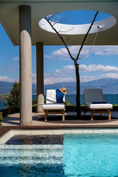 Lefkon Villa With Pool by the Sea - N Peloponnese