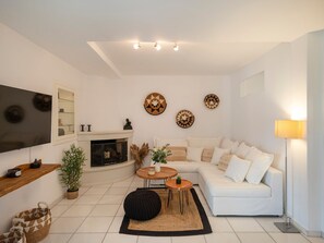 House | 3 bedrooms - Sunrise Serenity Near Ambelas Beach (Paros)