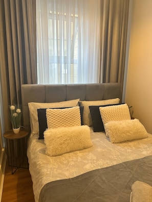 3 habitaciones, tabla de planchar con plancha y wifi gratis