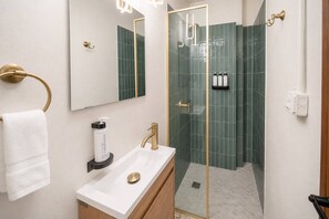 Classic-Zweibettzimmer | Badezimmer