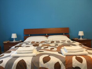 1 sovrum och strykjärn/strykbräda