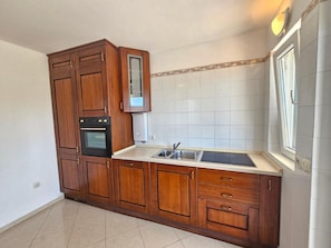 Refrigerador, horno, lavavajillas