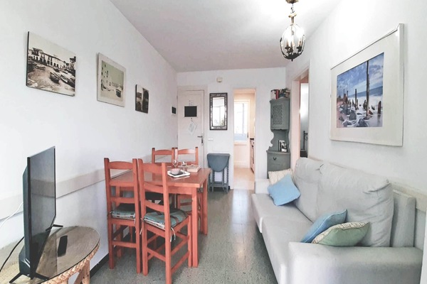Apartment | Living area