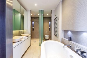 Penthouse, Balcony, City View | Bathroom