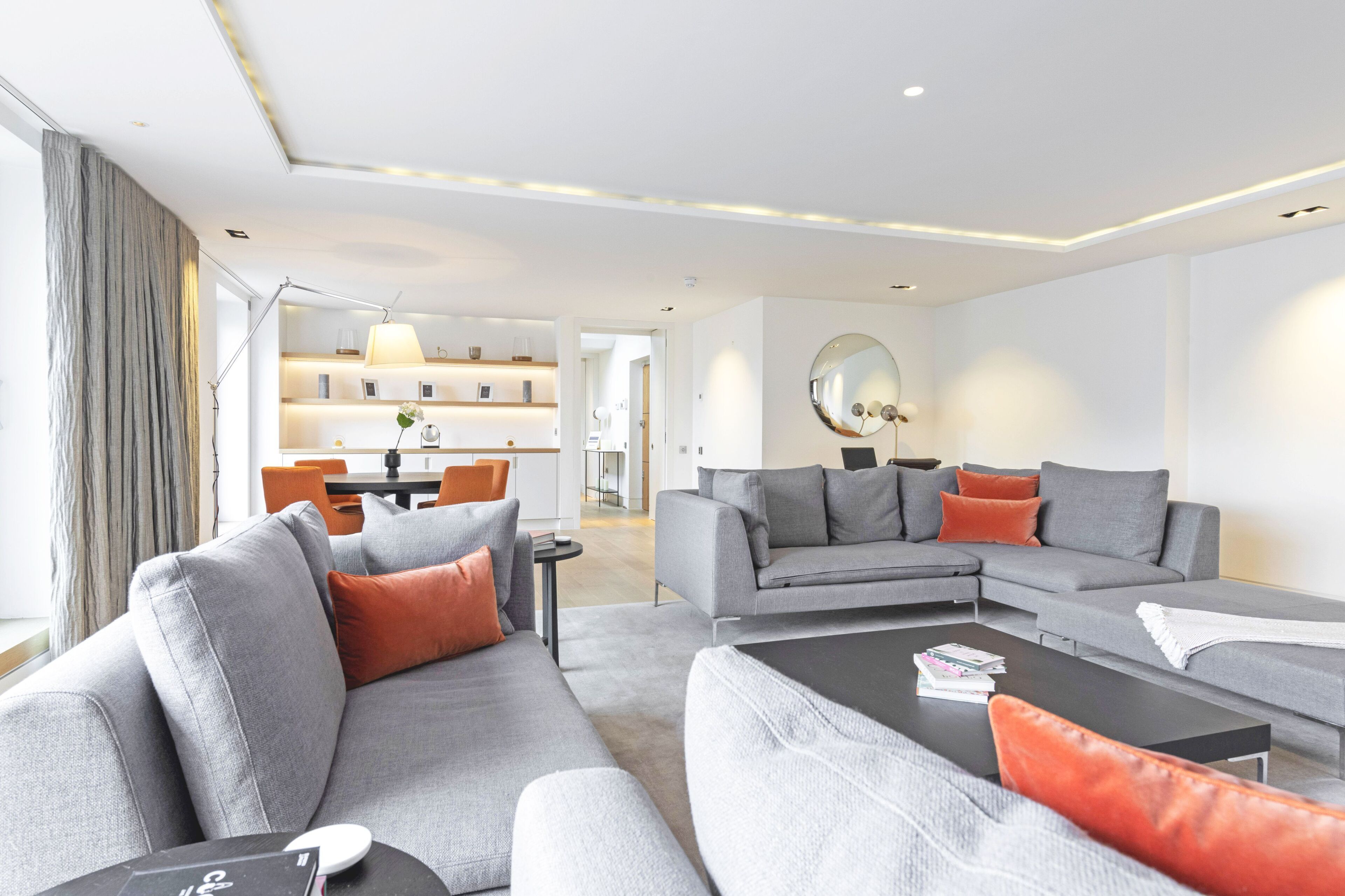 Penthouse, Balcony, City View | Living area
