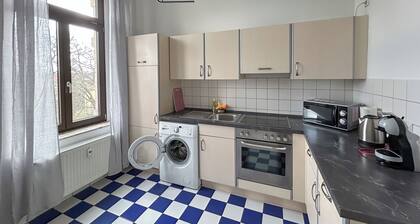Altbau-Flair, Trendviertel, 2P, WiFi, Modern, Fahrstuhl