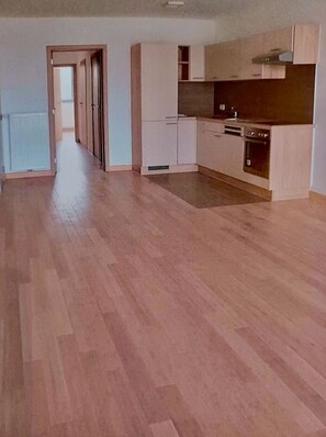 Ofen, Herdplatte, Geschirrspüler