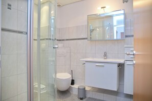 Bathroom - House Sonnenblick Whg. 4 incl. WLAN (Grömitz)