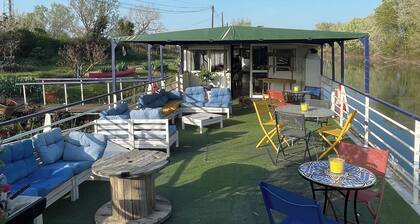 Péniche Le Pescalune