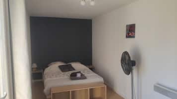 Standard Double Room, Garden View | Free WiFi