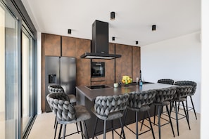 Dining - Luxury Villa Nuova with heated pool (Maslenica)