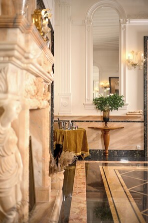 Luxury Apartment, City View | Living area | 50-cm flat-screen TV with cable channels