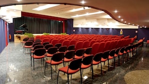Meeting facility - Pure relaxation double room with parking (Bibione)